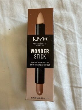 New NYX Wonder Stick Highlight & Contour Stick Duo - WS02 Medium/Tan